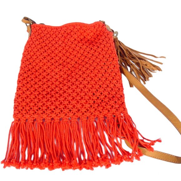 LUCKY BRAND Red Macrame Fringe Crossbody Bag - Picture 4 of 6